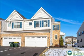 369 Redclover Lane, Upper Macungie Twp, PA 18104