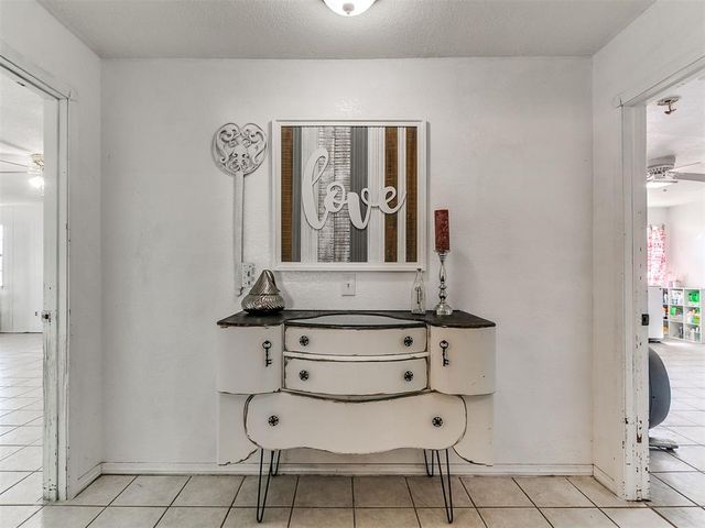 106 Englebretson Lane, Tuttle, OK 73089