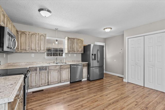 3537 Foster Mill Drive, Lafayette, GA 30728