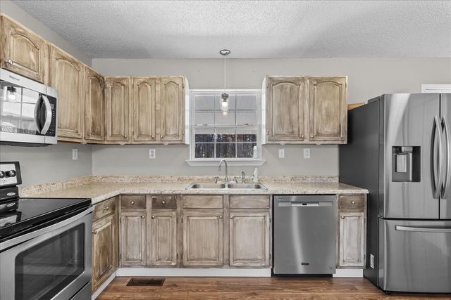 3537 Foster Mill Drive, Lafayette, GA 30728