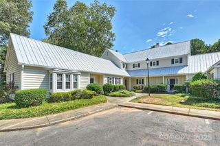 3810 Selwyn Farms Lane 4, Charlotte, NC 28209