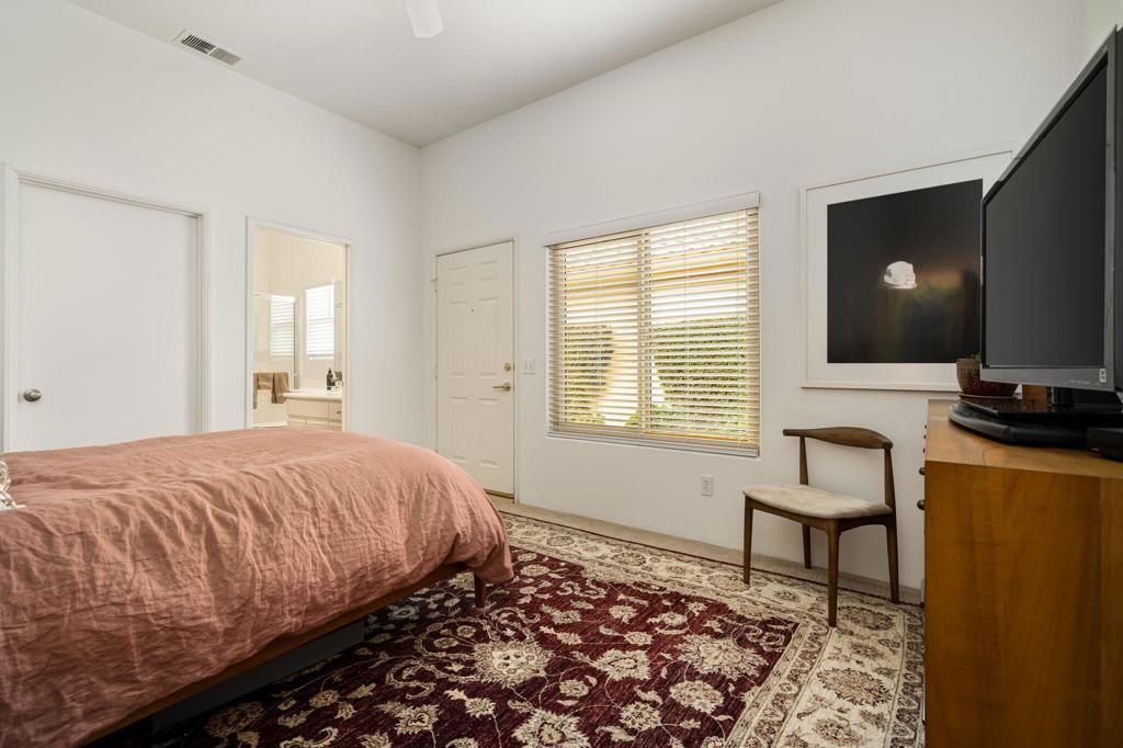 Image 19 of property listing at 101 N Kavenish Drive, Rancho Mirage, CA 92270