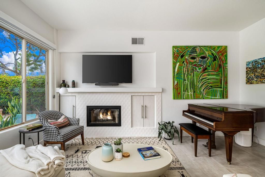 Image 2 of property listing at 101 N Kavenish Drive, Rancho Mirage, CA 92270