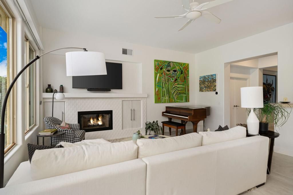 Image 3 of property listing at 101 N Kavenish Drive, Rancho Mirage, CA 92270