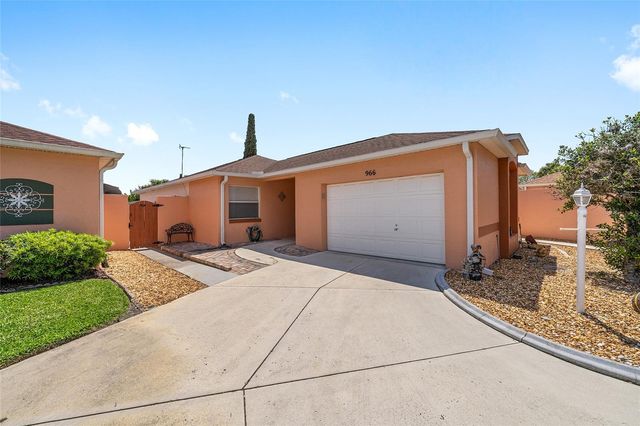 966 AVALON AVENUE, The Villages, FL 32159