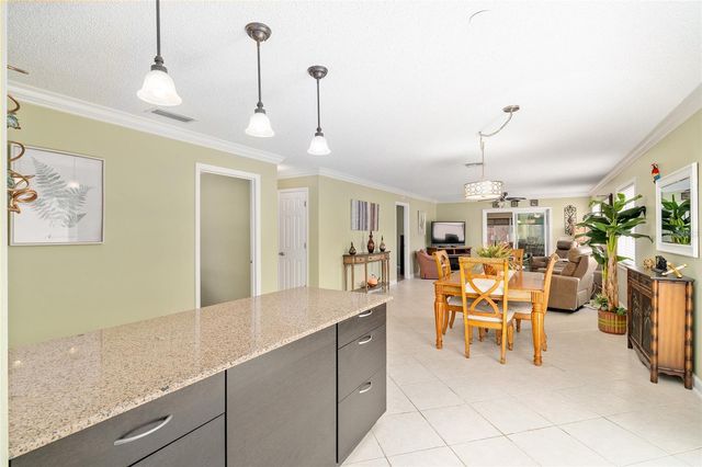 966 AVALON AVENUE, The Villages, FL 32159