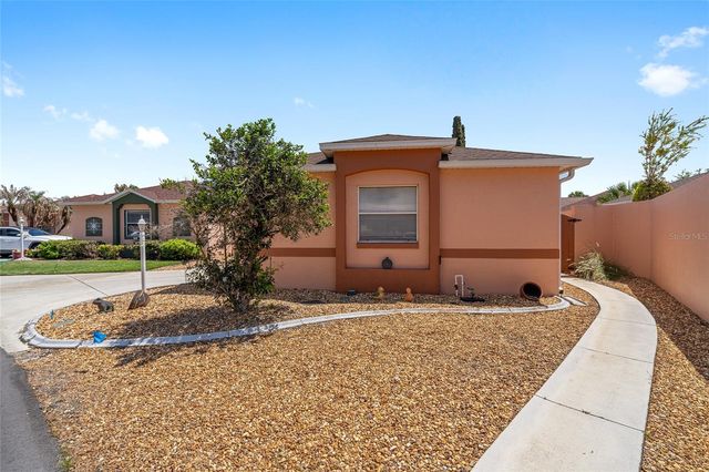 966 AVALON AVENUE, The Villages, FL 32159