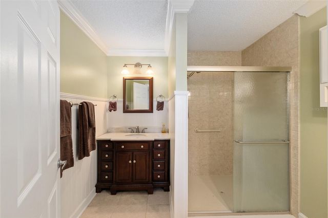 966 AVALON AVENUE, The Villages, FL 32159