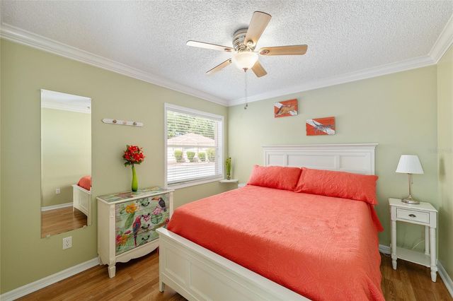 966 AVALON AVENUE, The Villages, FL 32159