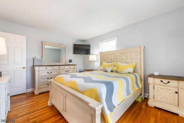 42 Summit Rd, Jefferson Twp., NJ 07438
