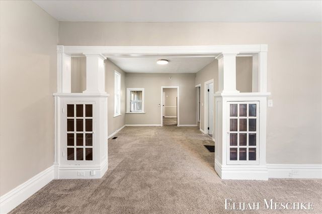 823 Union Avenue, Grand Rapids, MI 49507