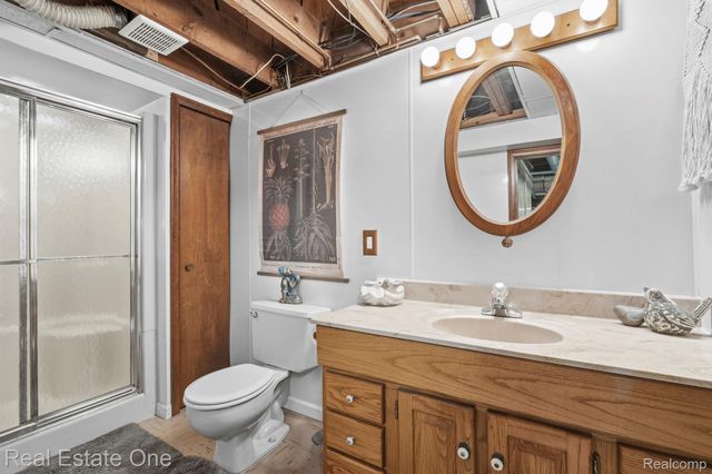 9381 Fox Avenue, Allen Park, MI 48101