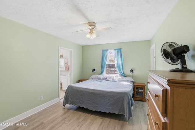 501 Eden Drive, Southport, NC 28461