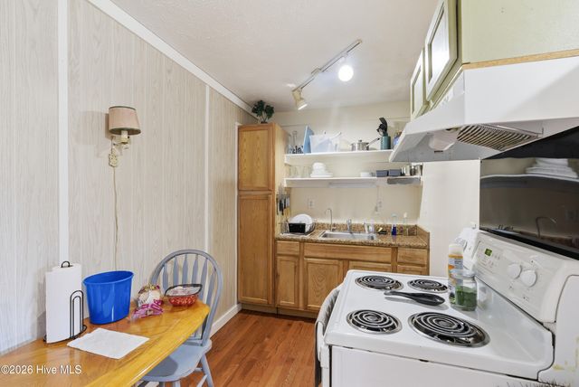 501 Eden Drive, Southport, NC 28461