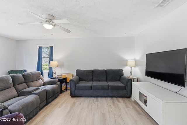 501 Eden Drive, Southport, NC 28461