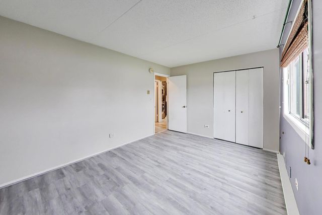 324 Klein Creek Court A, Carol Stream, IL 60188