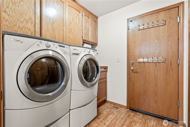 1160 N Cascade Court, Lynden, WA 98264