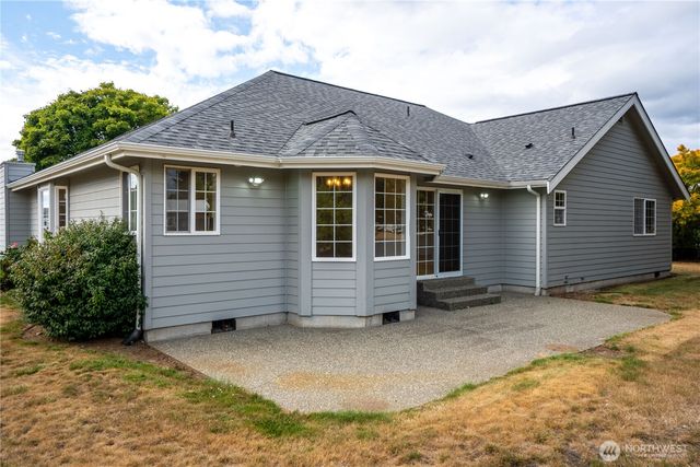 1160 N Cascade Court, Lynden, WA 98264