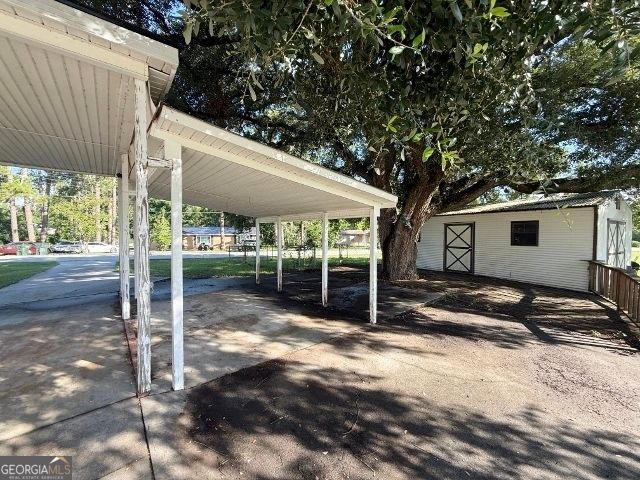 451 Lambs Bridge Road, Swainsboro, GA 30401
