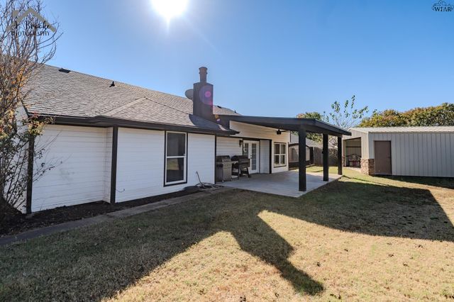 9 BAYBERRY COURT, Wichita Falls, TX 76310