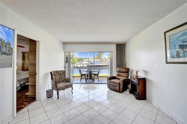 455 Paradise Isle Blvd 104, Hallandale Beach, FL 33009