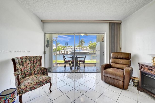 455 Paradise Isle Blvd 104, Hallandale Beach, FL 33009
