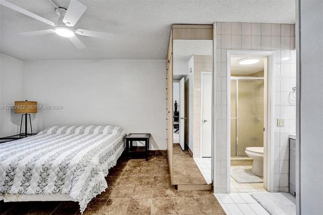 455 Paradise Isle Blvd 104, Hallandale Beach, FL 33009