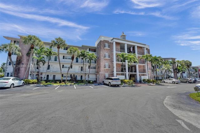 455 Paradise Isle Blvd 104, Hallandale Beach, FL 33009