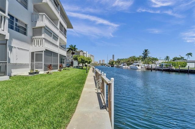 455 Paradise Isle Blvd 104, Hallandale Beach, FL 33009