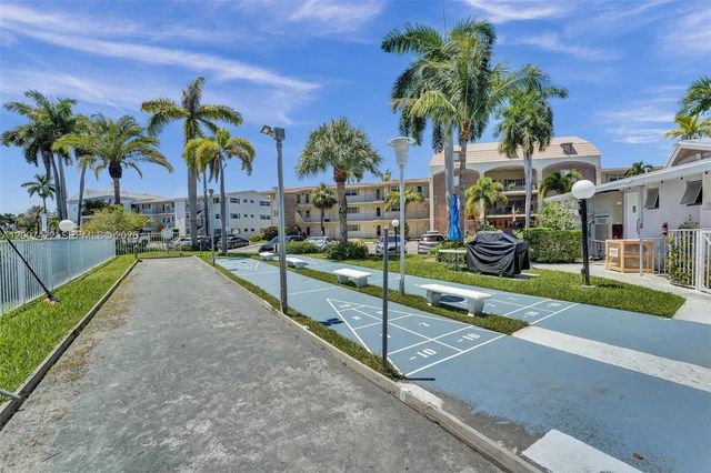 455 Paradise Isle Blvd 104, Hallandale Beach, FL 33009