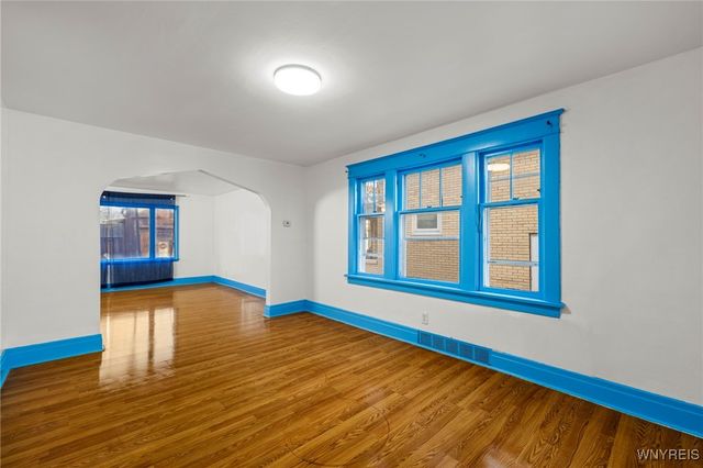 59 Preston Road, Cheektowaga, NY 14215