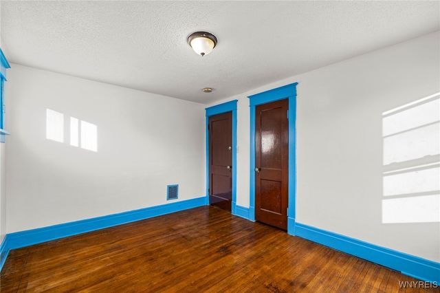 59 Preston Road, Cheektowaga, NY 14215