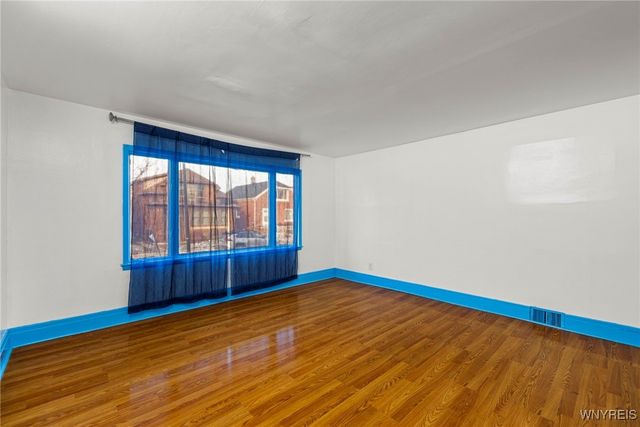 59 Preston Road, Cheektowaga, NY 14215