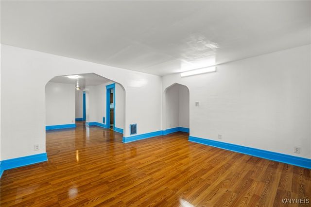 59 Preston Road, Cheektowaga, NY 14215