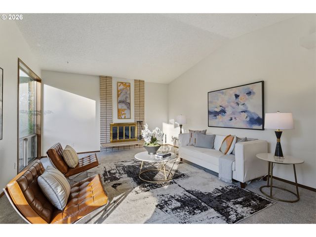 2816 Sw PLUM Ct, Portland, OR 97219