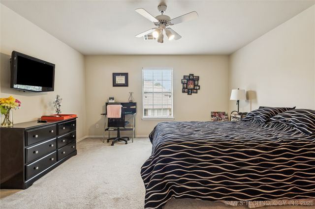 10230 S Hudson Place, Tulsa, OK 74137