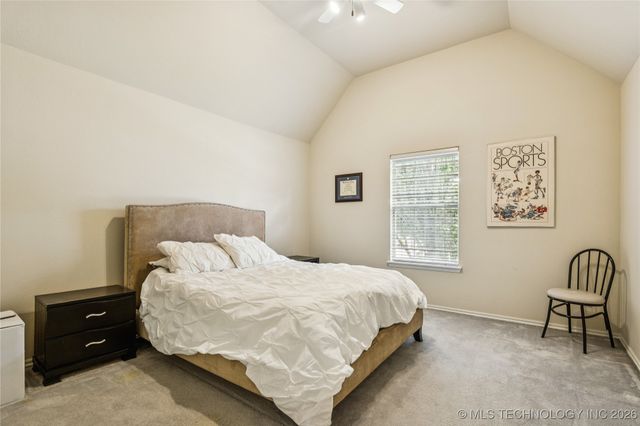 10230 S Hudson Place, Tulsa, OK 74137