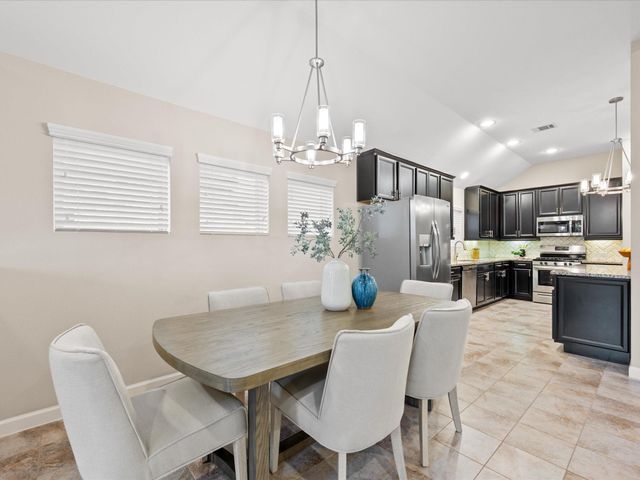 146 Saddle Drive, Houston, TX 77065