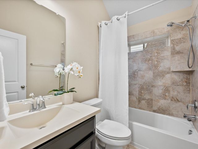 146 Saddle Drive, Houston, TX 77065