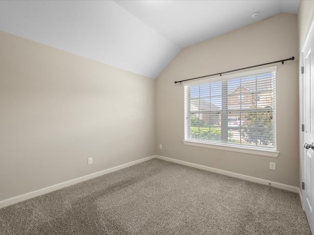 146 Saddle Drive, Houston, TX 77065