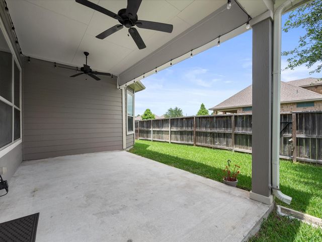 146 Saddle Drive, Houston, TX 77065