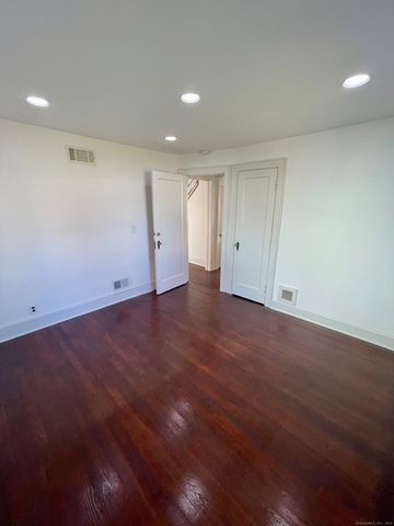 65 Hinsdale Avenue, Waterbury, CT 06705