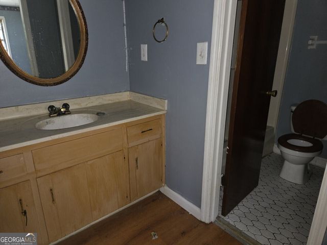 556 Greenview Avenue SE, Conyers, GA 30094
