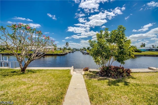 3009 SE 10th AVE, Cape Coral, FL 33904