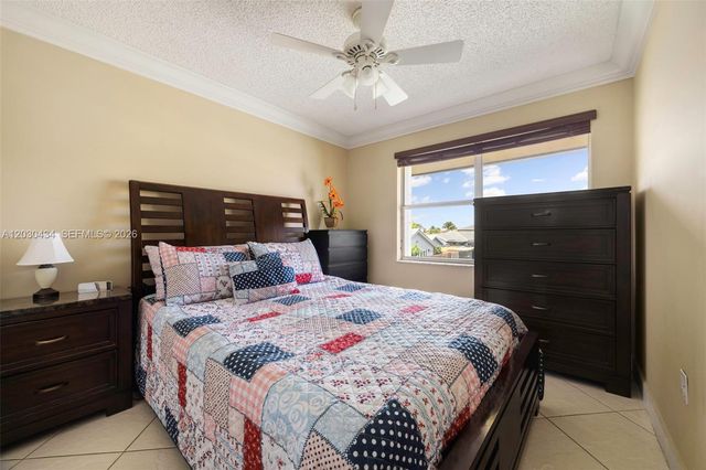 18863 NW 52nd Court, Miami Gardens, FL 33055