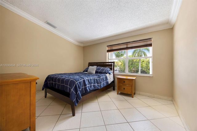 18863 NW 52nd Court, Miami Gardens, FL 33055
