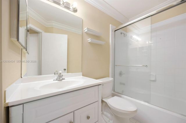 18863 NW 52nd Court, Miami Gardens, FL 33055