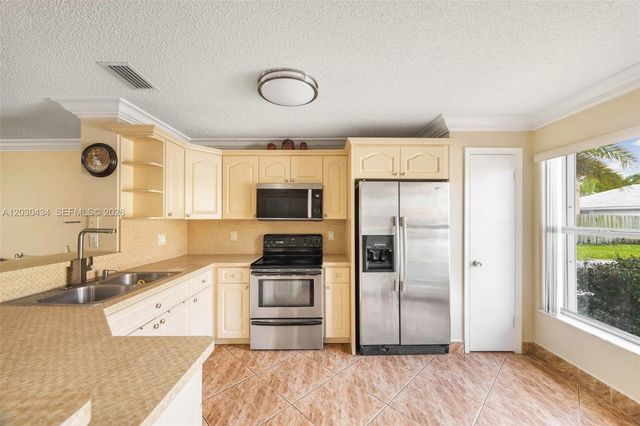 18863 NW 52nd Court, Miami Gardens, FL 33055
