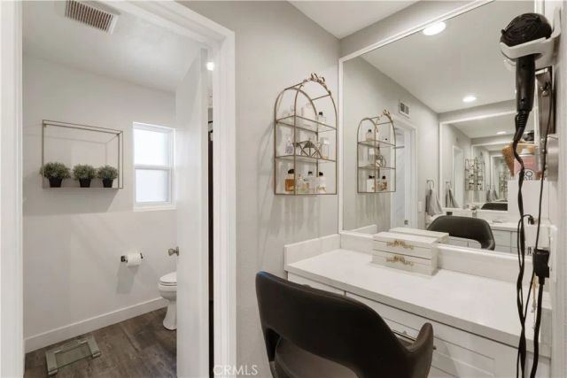 18175 Andrea Circle North 3, Northridge, CA 91325