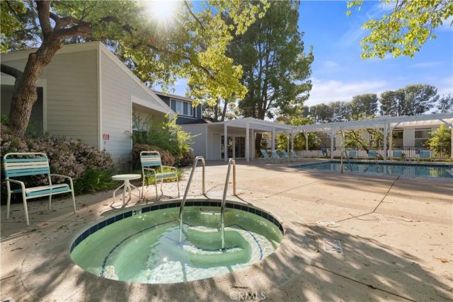 18175 Andrea Circle North 3, Northridge, CA 91325